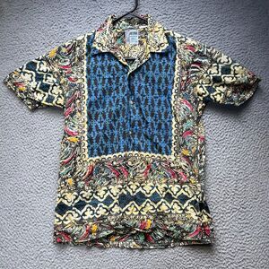 Arjuna Shirt Mens Small Handprinted Batek Button Up Short Sleeve